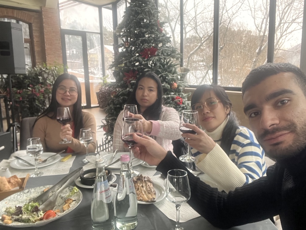 B1C5DA5F DAAB 4659 B5E9 61C5A9BE5394 1 105 c