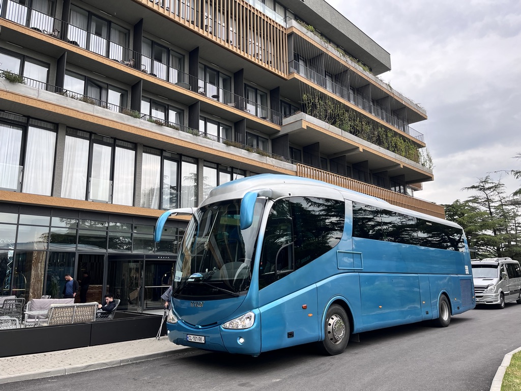 4AFA0DE8 C1DA 4202 9FE8 A982FA2B2719 1 105 c